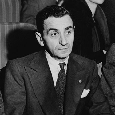 Irving Berlin, Russian American immigrant, one of many notable immigrant birthdays in May