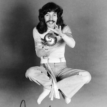 Doug Henning, Canadian American immigrant