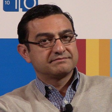 Vic Gundotra, Indian American immigrant