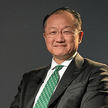 Jim Yong Kim, Korean American immigrant