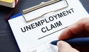 Unemployment Benefits for Green Card Holders and Other Immigrant Workers