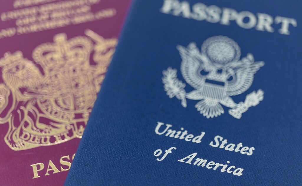 Dual Citizenship in the . According to Law | CitizenPath