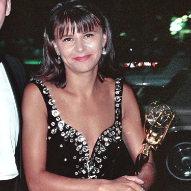 Tracey Ullman, English American immigrant one of several famous immigrant birthdays in December