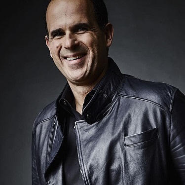 Marcus Lemonis, Lebanese American immigrant, notable immigrant birthdays in November