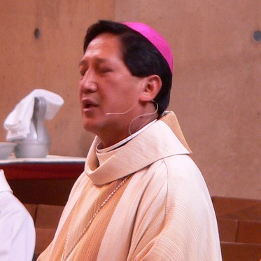 oscar solis filipino american immigrant
