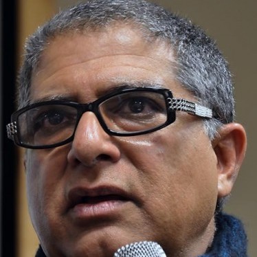 deepak chopra indian american immigrant