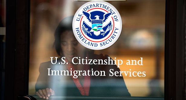 How do you make a USCIS appointment?